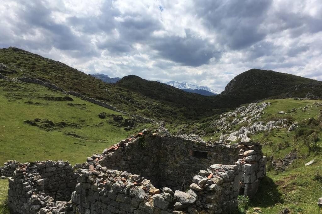La Casona De La Bisa Villa Colombres Luaran gambar